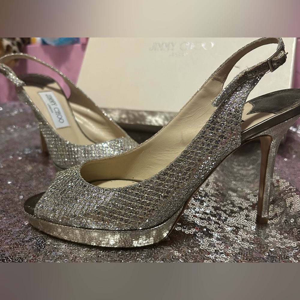 JIMMY CHOO size 7 / 38 👠
